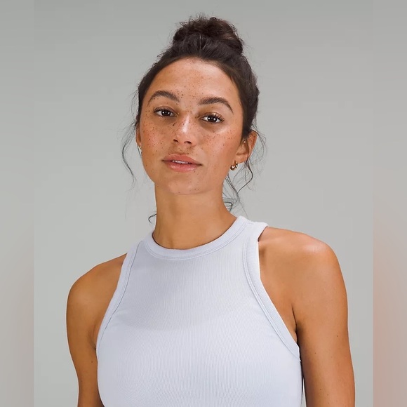 NWT Lululemon Hold Tight Tank Top - Picture 4 of 5
